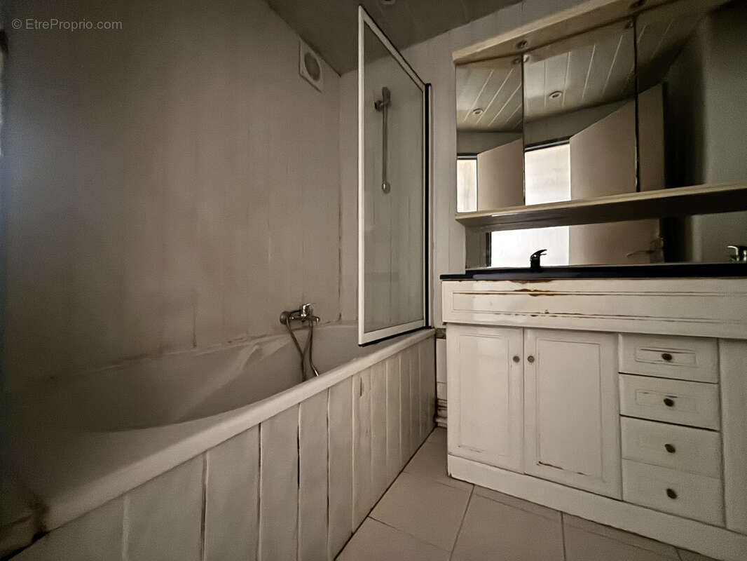 Appartement à MARSEILLE-13E