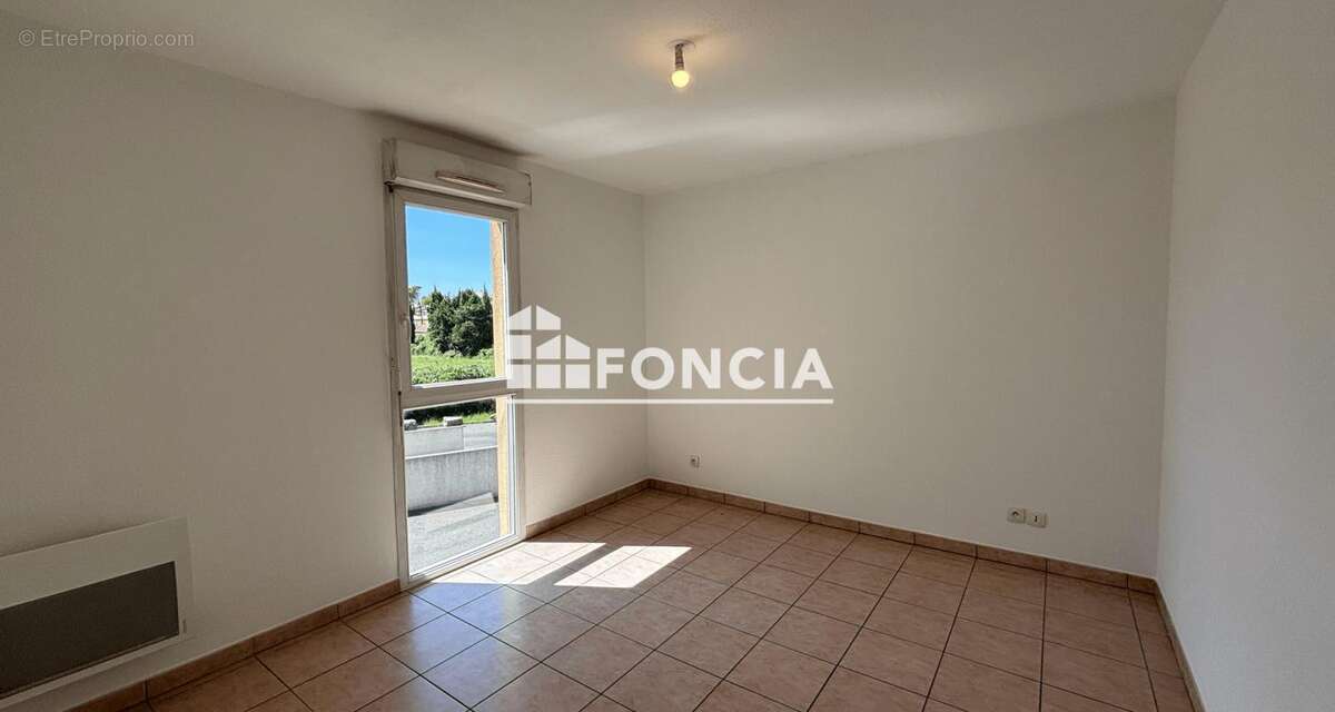 A vendre-CARPENTRAS Beau T4 avec terrasse et garage - photo 9