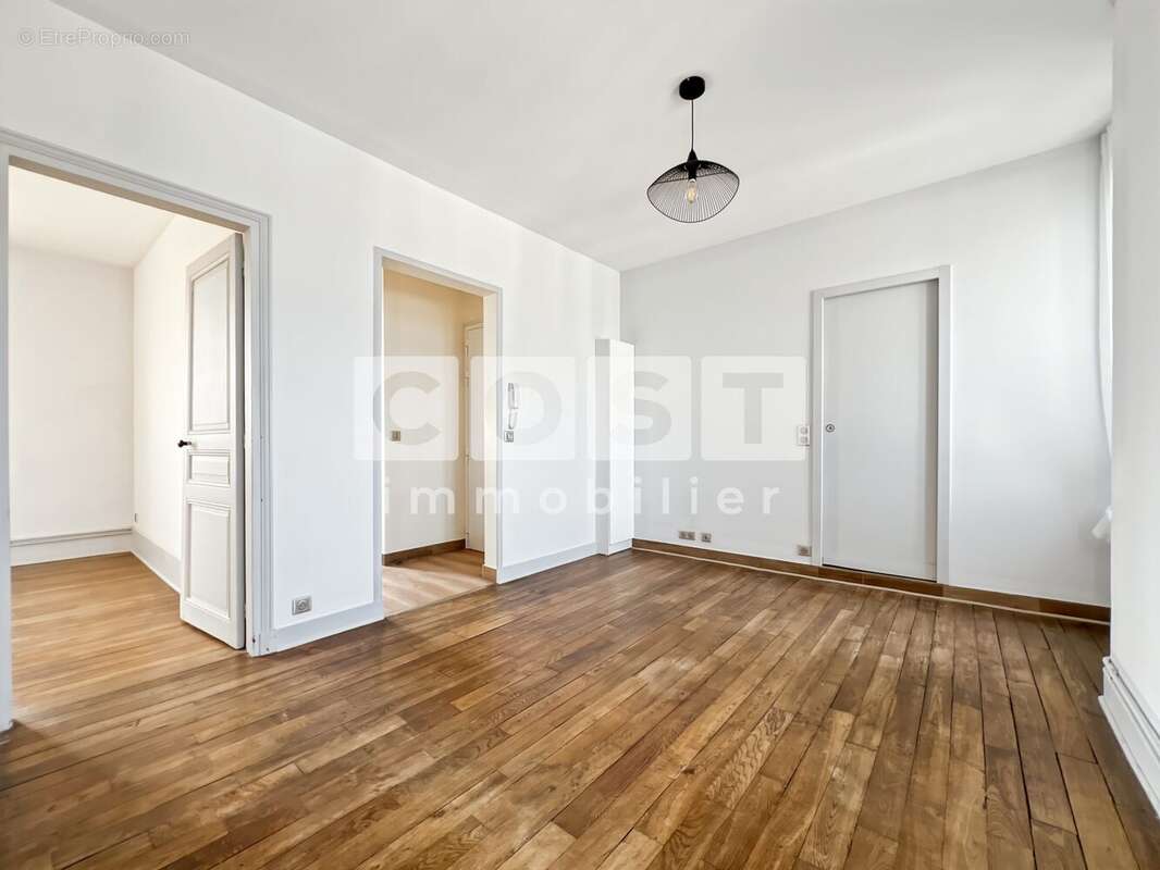 Appartement à ASNIERES-SUR-SEINE