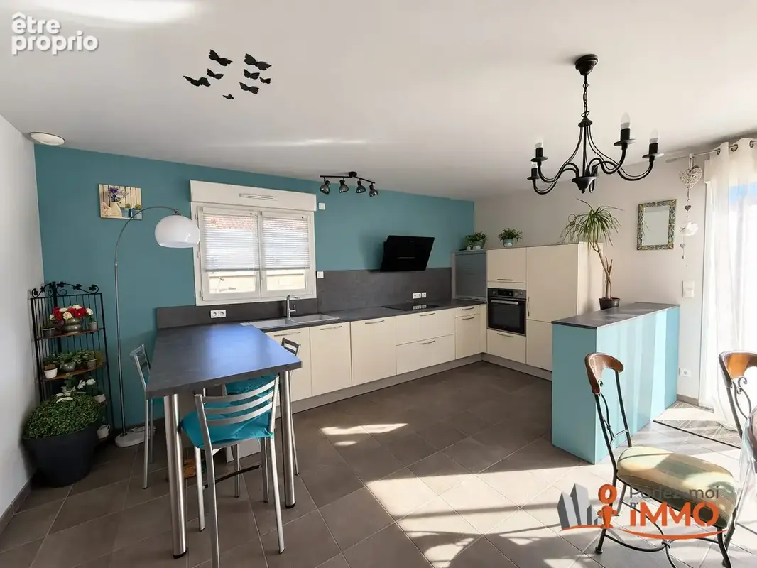 Maison 5 pièces 90 m² à vendre à Chambeon (42110) - photo 3