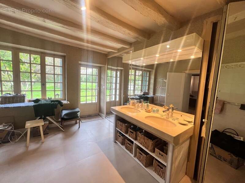 Propriété de charme bord de riviére 242m² - photo 15