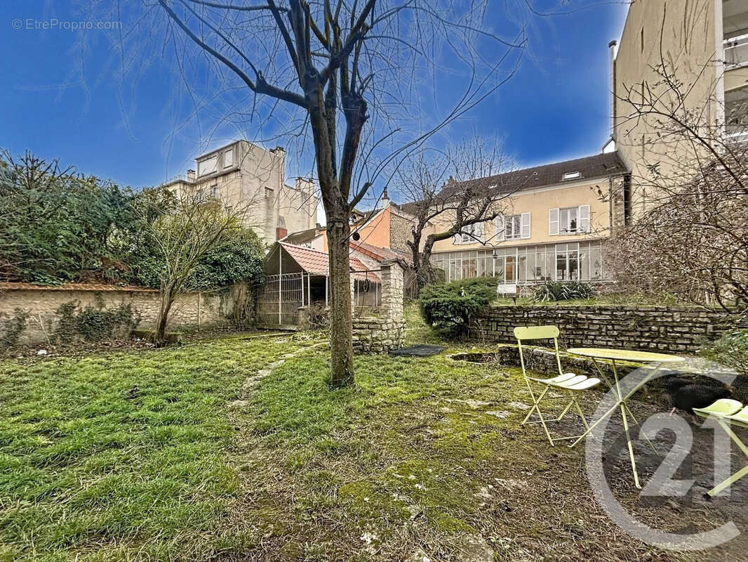 Maison à MELUN