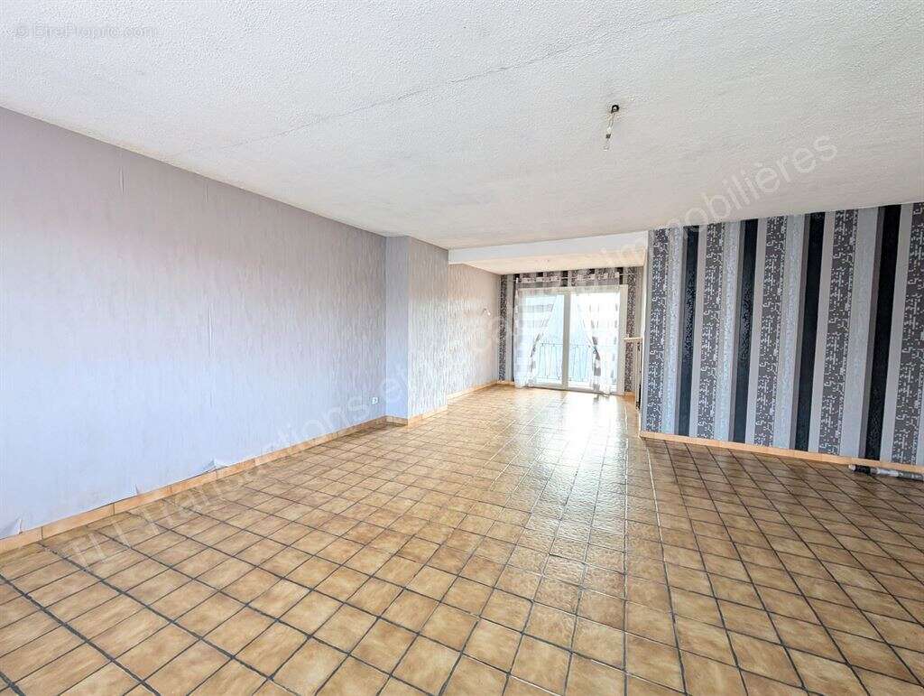 Maison à COUDEKERQUE-BRANCHE