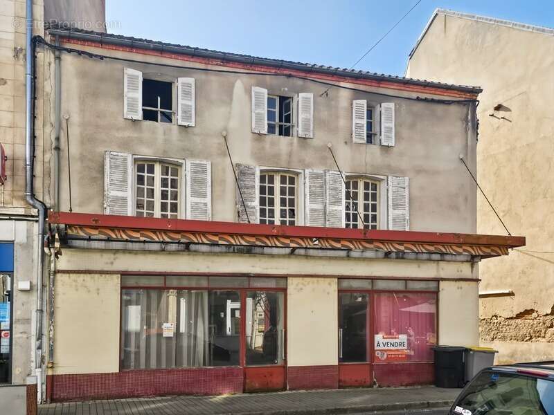 Appartement à LAPALISSE