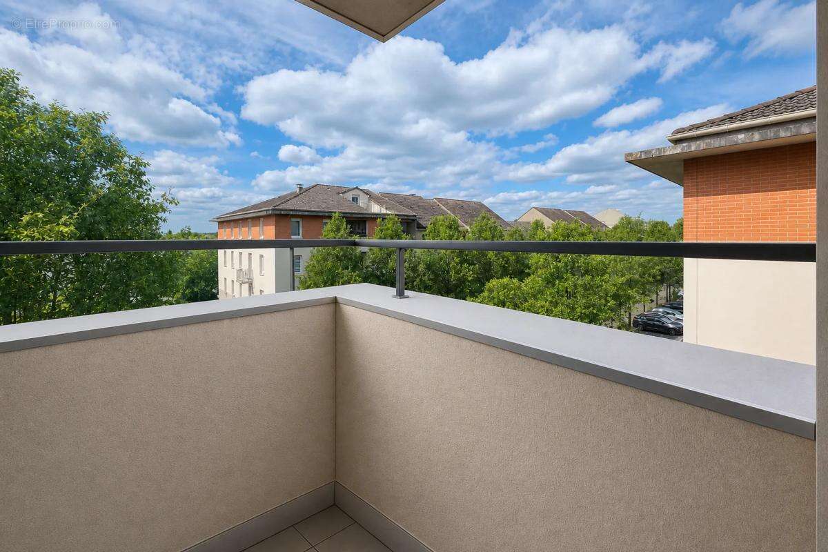 Appartement à SAINT-PIERRE-DU-PERRAY