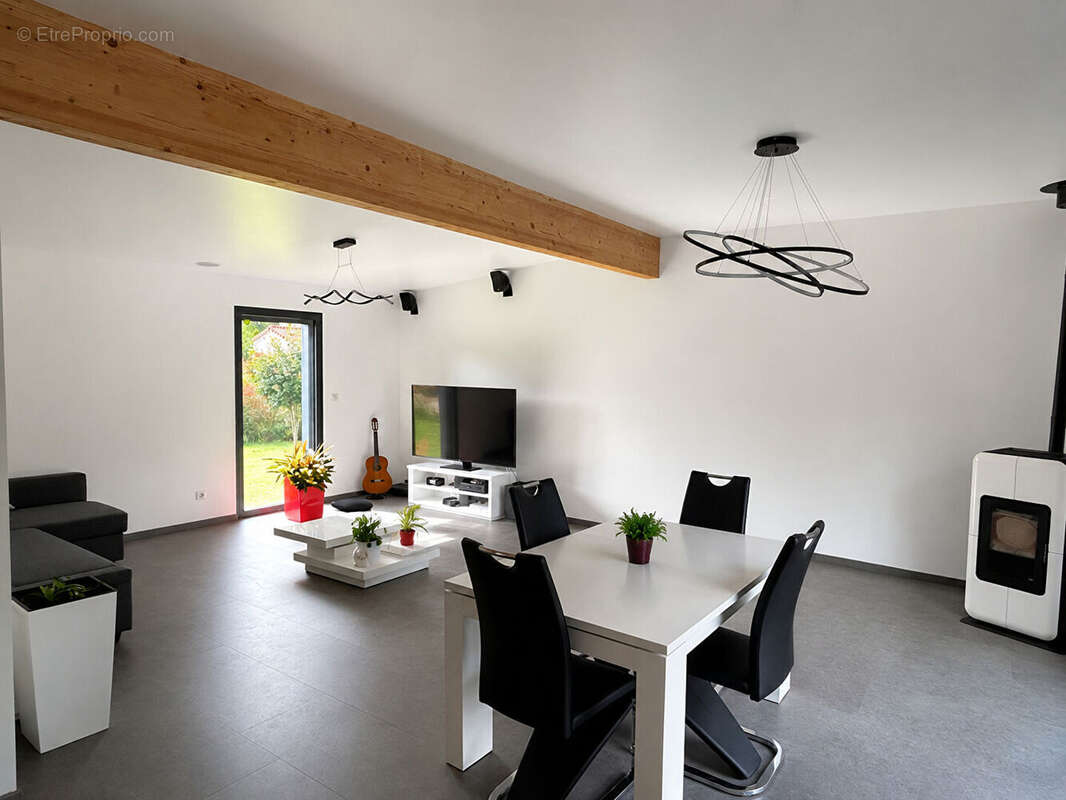 Maison à ORLEAT