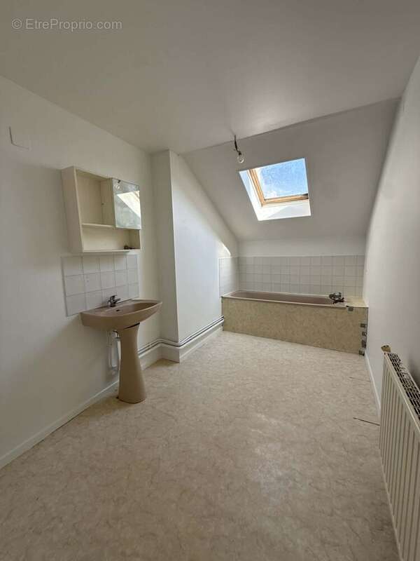 Appartement à CHARLEVILLE-MEZIERES