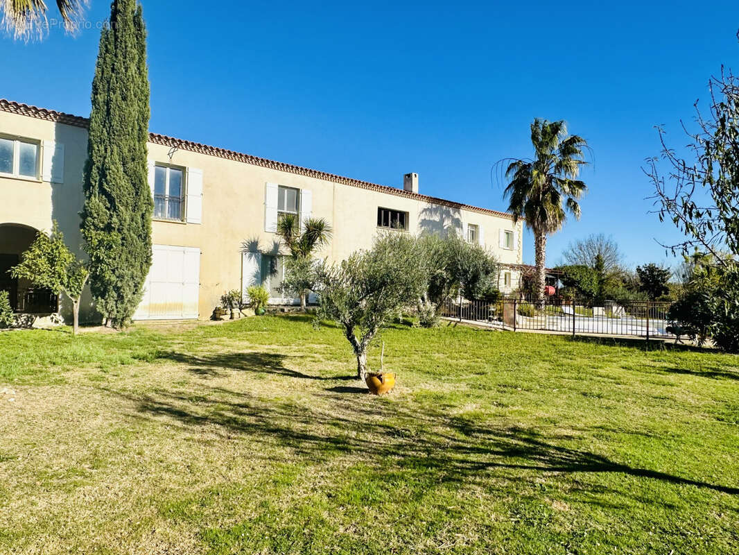 Maison à AIGUES-MORTES