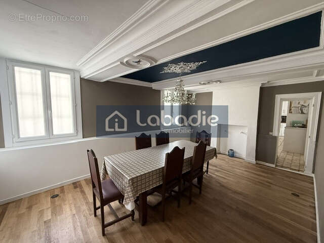 Maison d'habitation en pierre,  dans la bourg de Landelles et Coupigny - photo 7