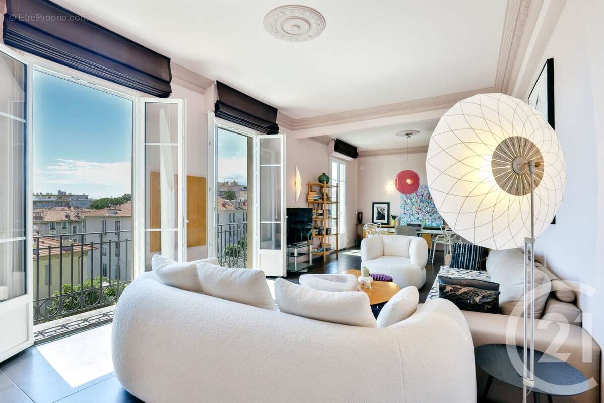 Appartement à NICE