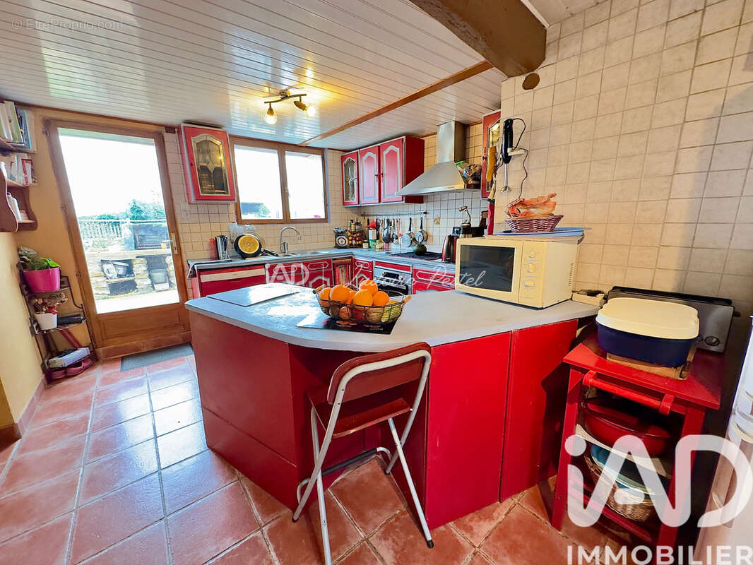 Maison 174 m² à Grisolles  - photo 3