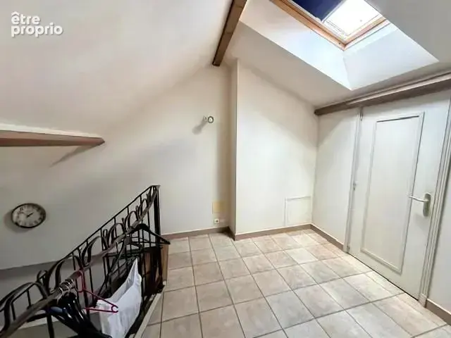 Appartement 4 pièces 69 m² à vendre à Saumur (49400) - photo 4