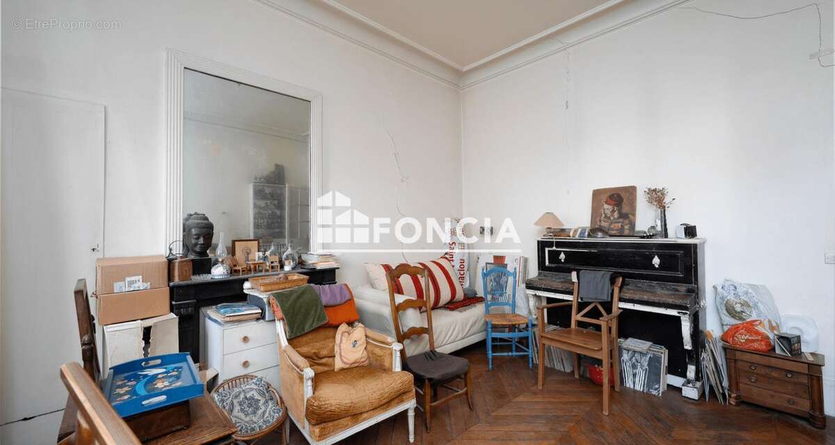 M° odeon _ rue saint-andre-des-arts - photo 4
