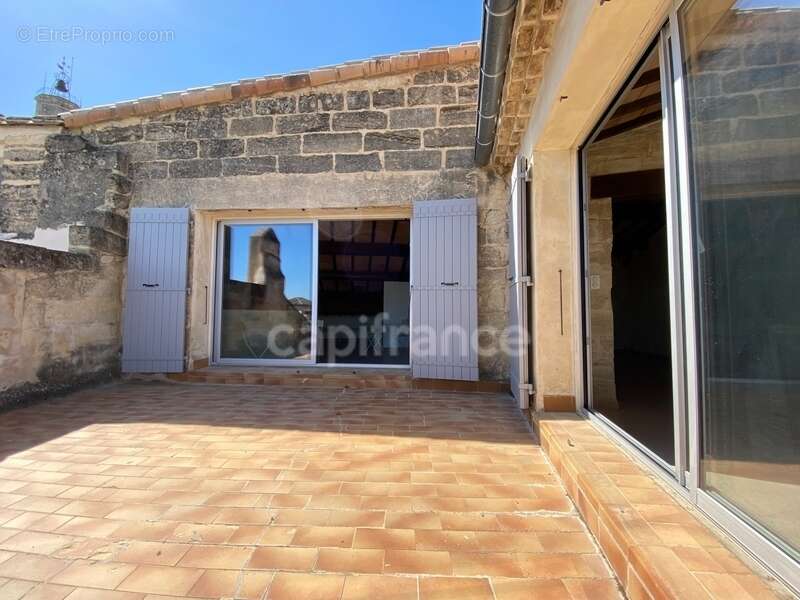 Appartement à UZES