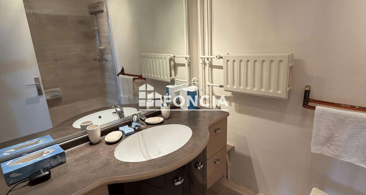 Appartement à MANDELIEU-LA-NAPOULE