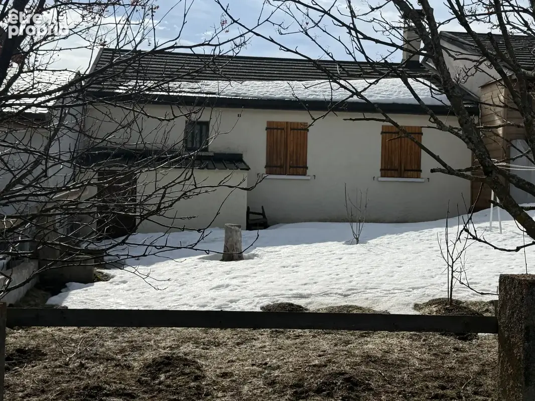 Maison de plain pied avec jardin et garage - photo 11