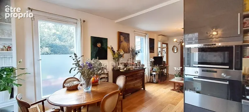 Maison à LES LILAS