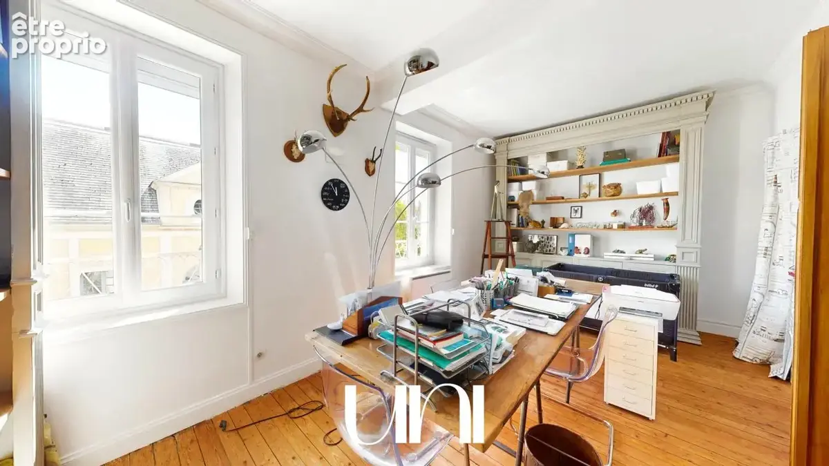 Maison 12 pièces de 365m2 sur terrain de 390m2 - THUE ET MUE - photo 6