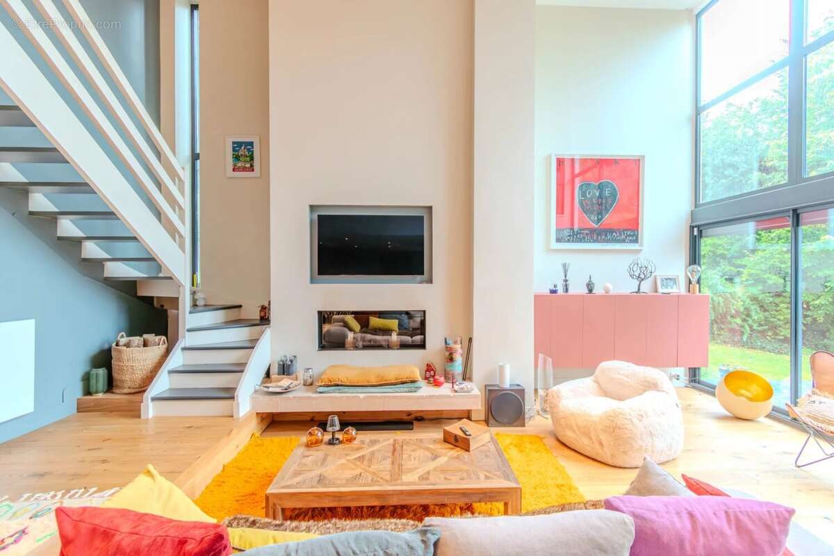 Maison à MONTMORENCY