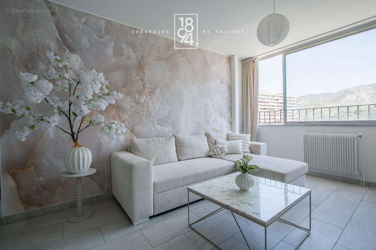 Appartement à MARSEILLE-9E