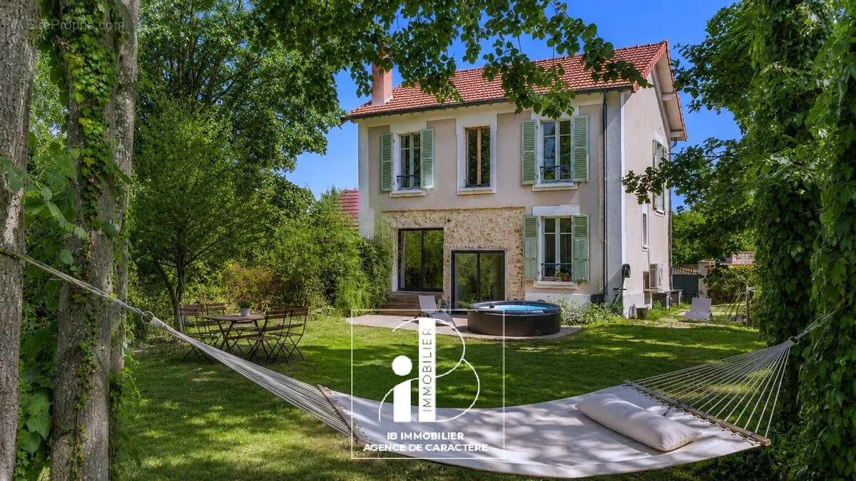 Maison à CHAILLY-EN-BIERE