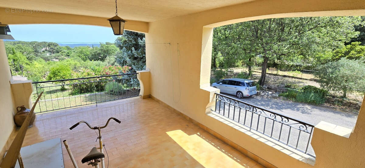 Maison à FIGANIERES