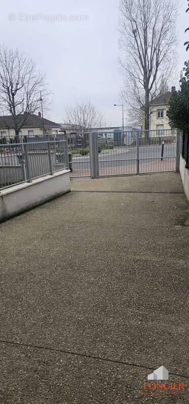 Parking à ANTONY
