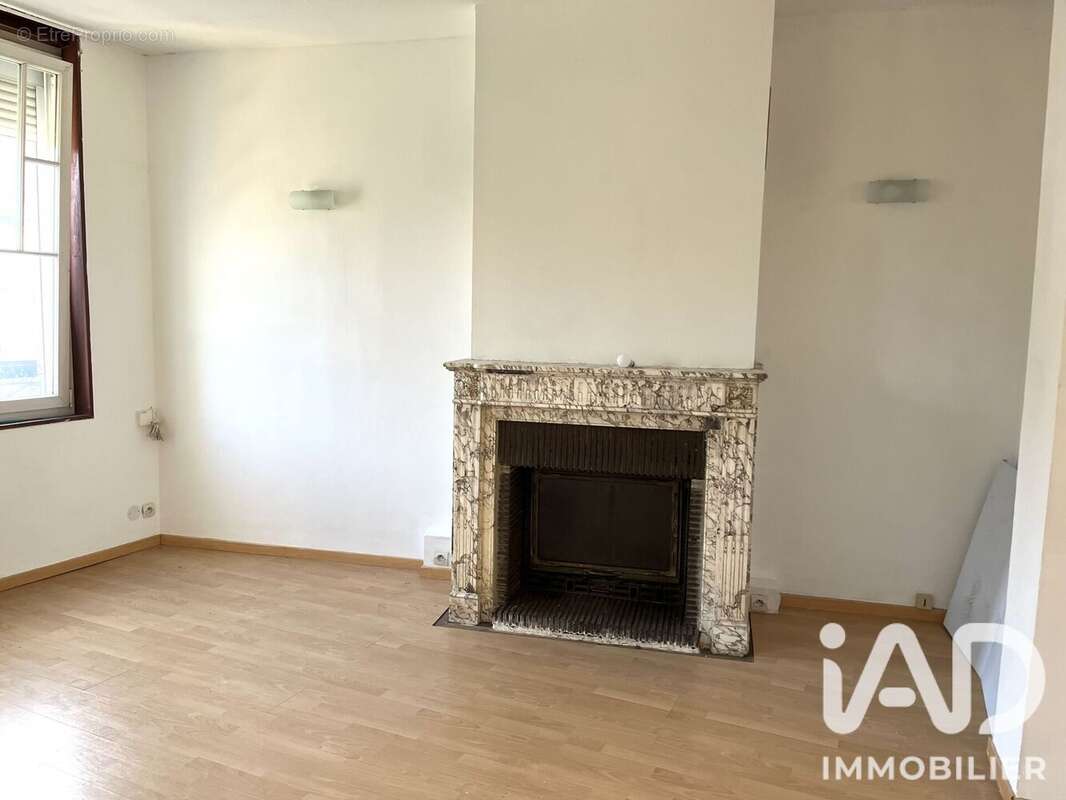Appartement 245 m² à Denain  - photo 5