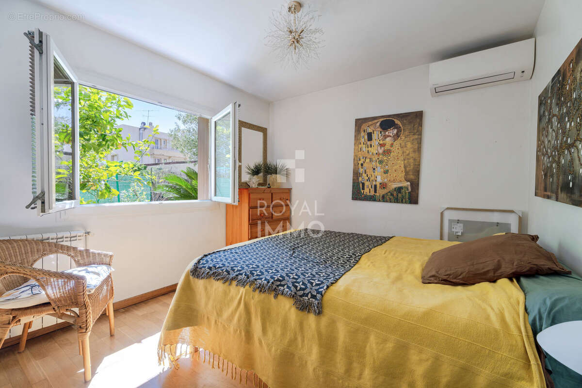 Appartement à LE PRADET