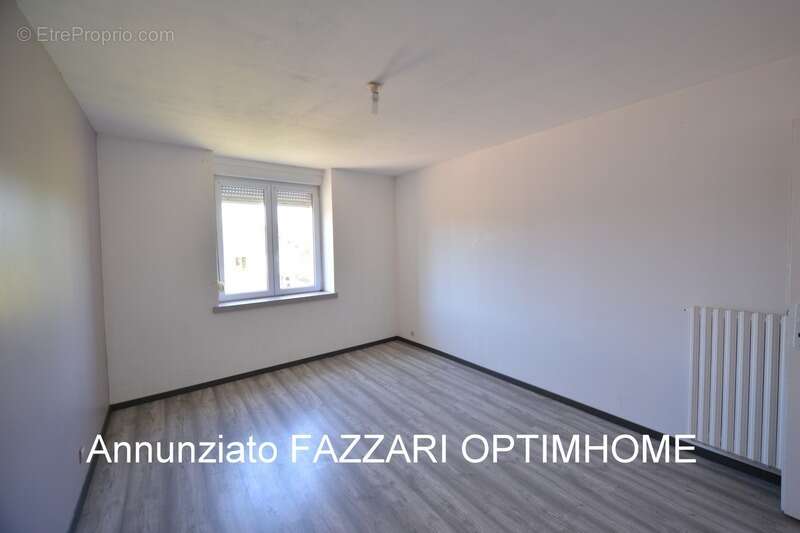 Maison à HAN-LES-JUVIGNY