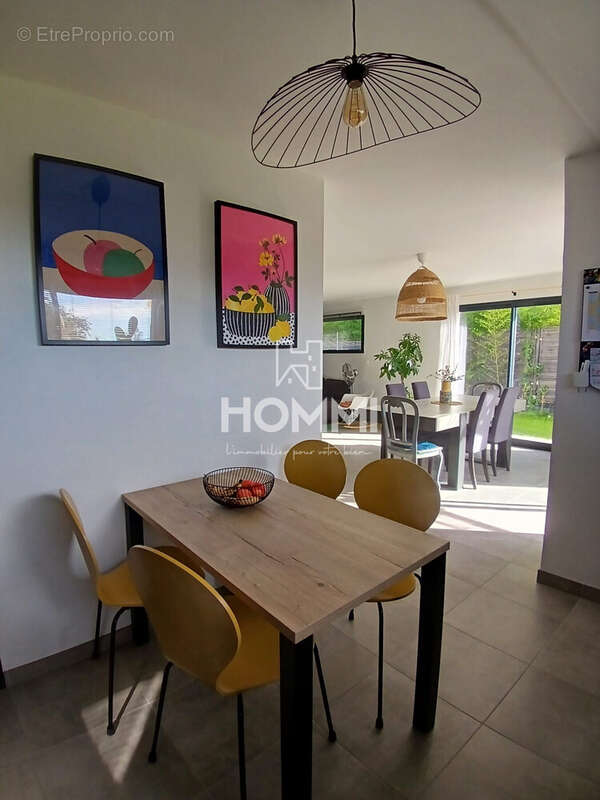 Maison à LIGNE