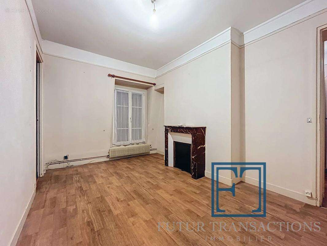 Appartement à PARIS-12E