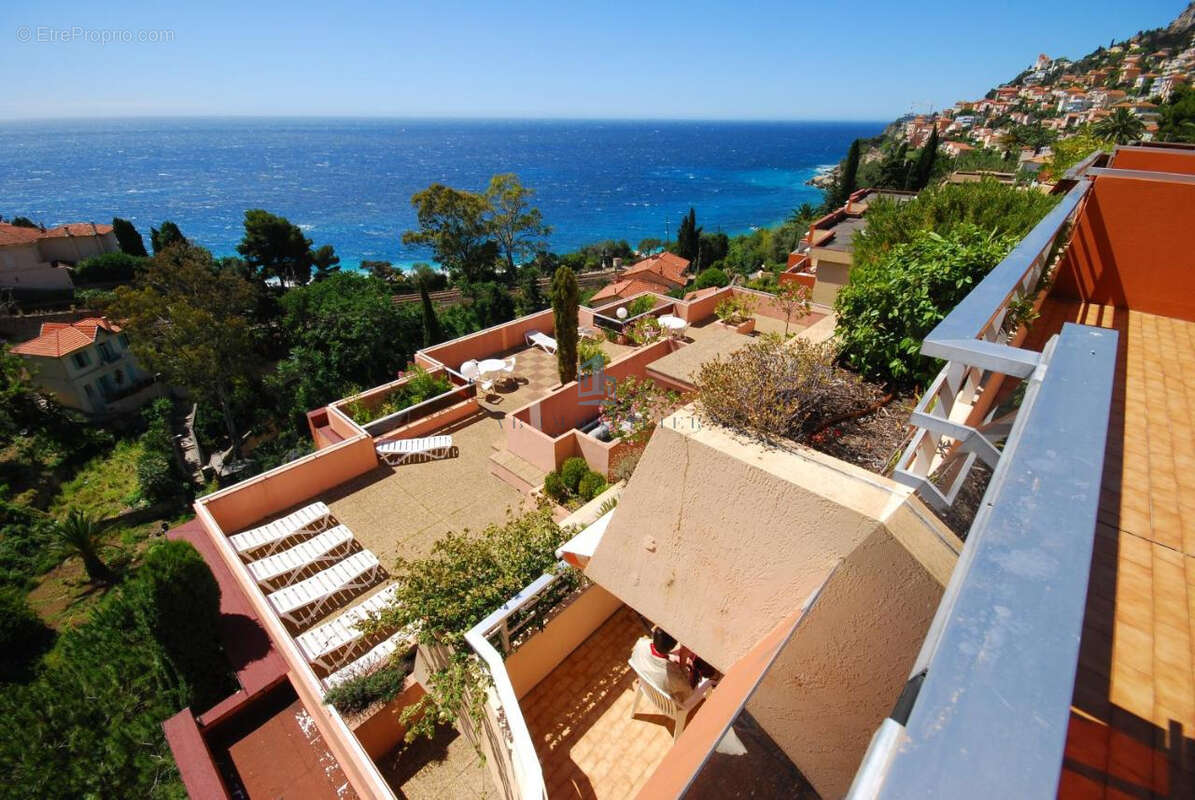Appartement à ROQUEBRUNE-CAP-MARTIN