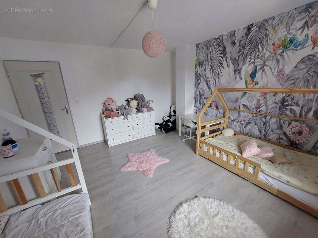 Maison à RECHICOURT-LE-CHATEAU