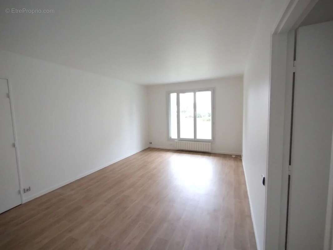 Appartement à LE RAINCY