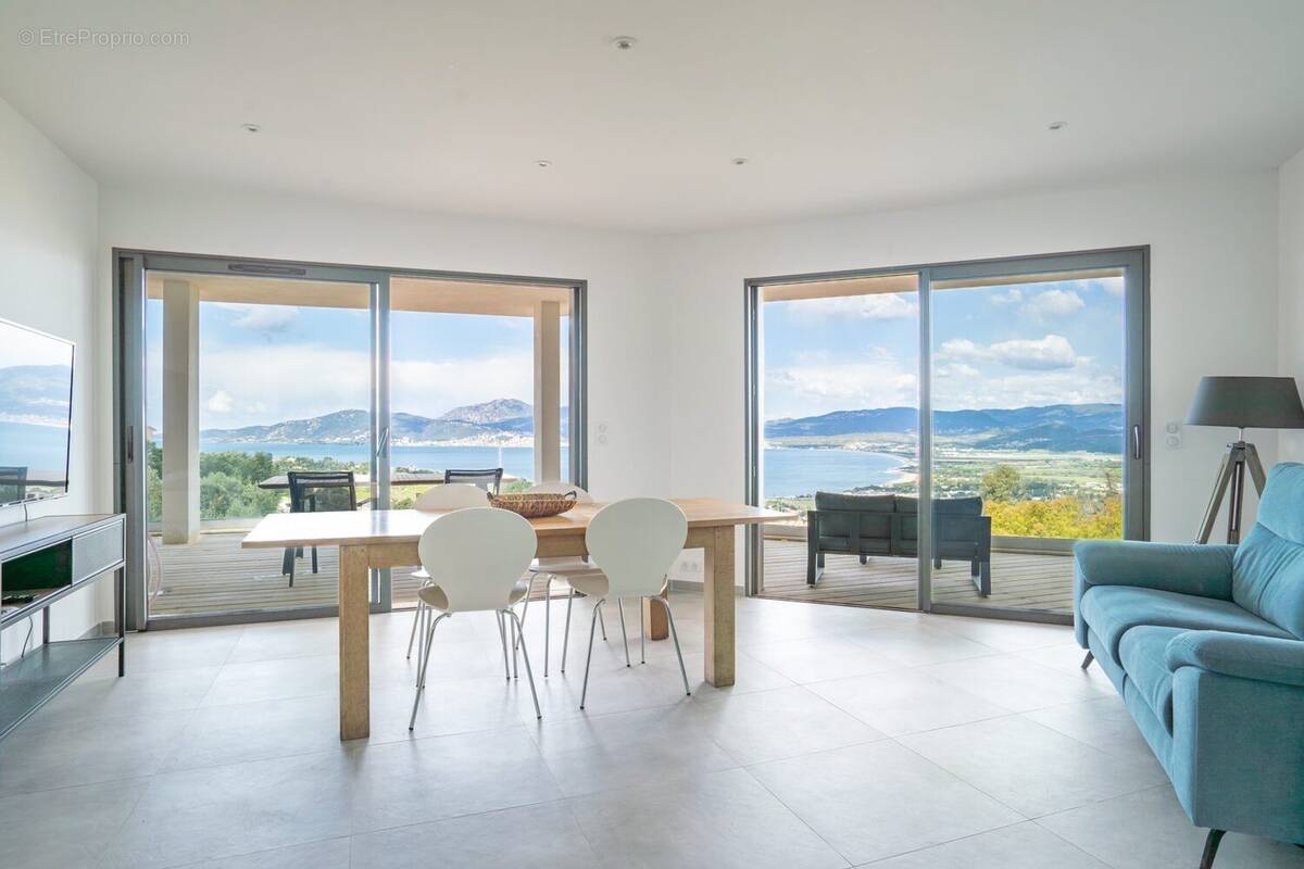 Appartement à PIETROSELLA