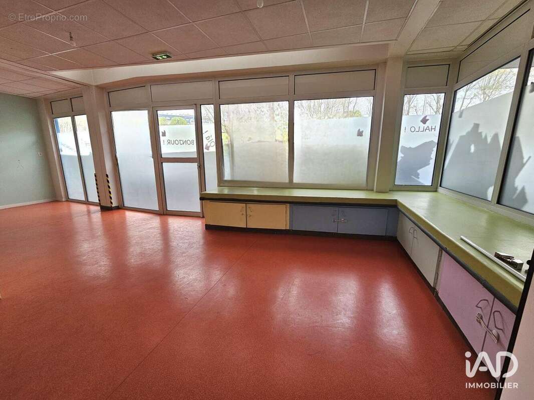 Photo 6 - Commerce à ASNIERES-SUR-SEINE