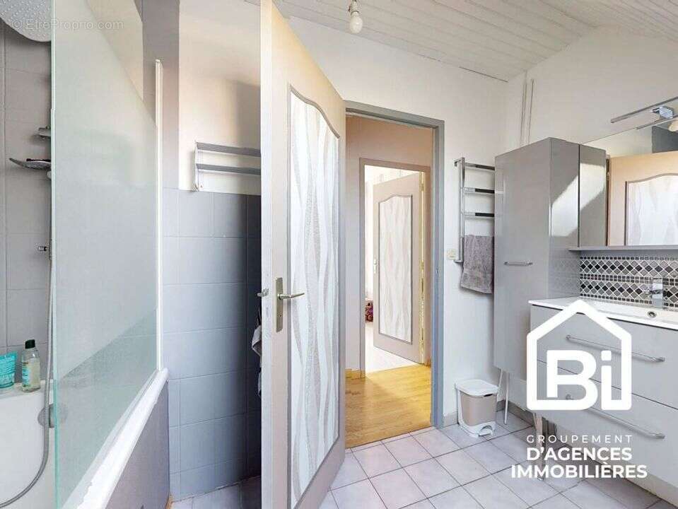 Maison à HERMANVILLE-SUR-MER