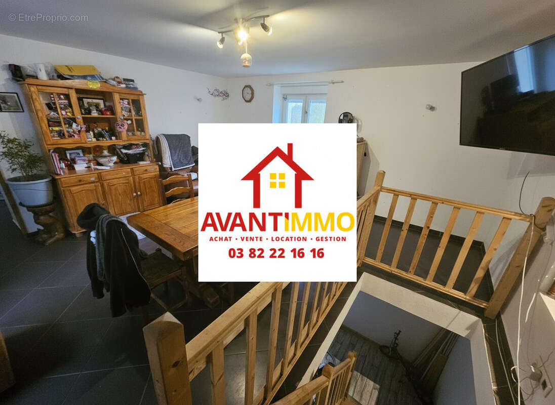 SALLE A MANGER - Maison à AUBOUE