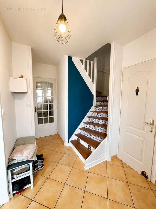 Maison 115 m² à Marly  - photo 4
