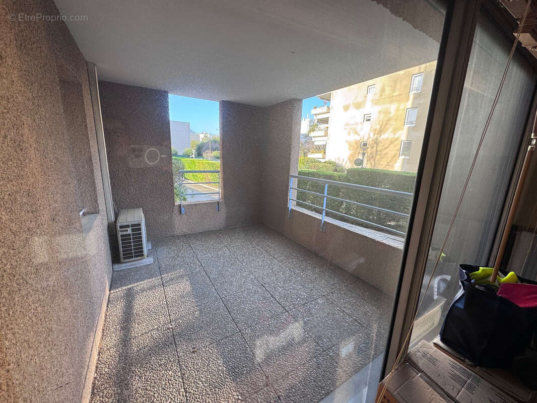 Appartement à MARSEILLE-9E