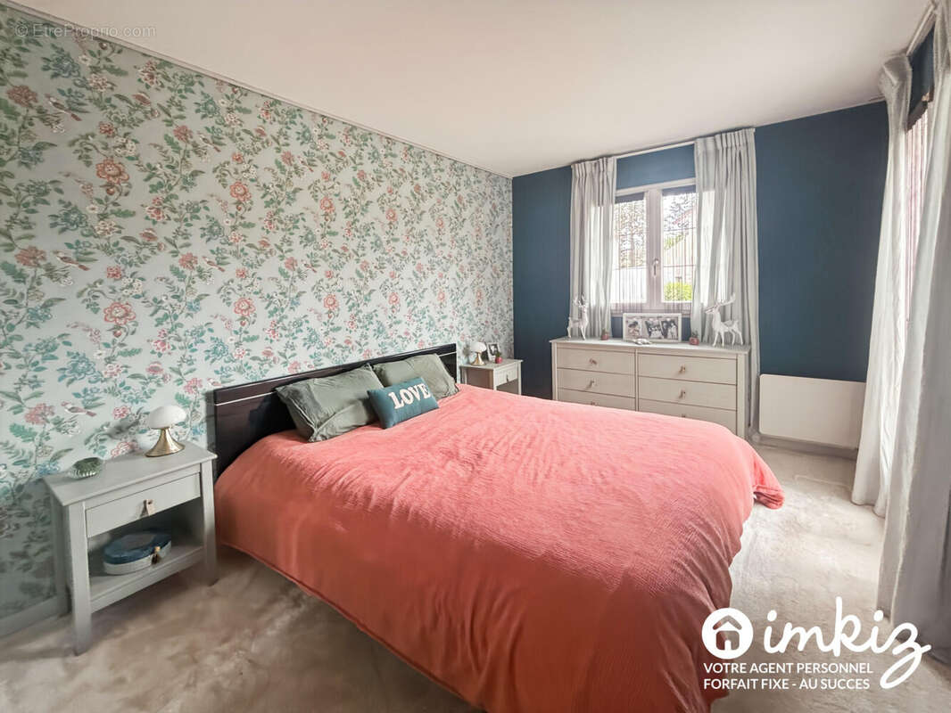 Maison de charme 154 m2 - 7 pièces - 5 chambres - photo 7