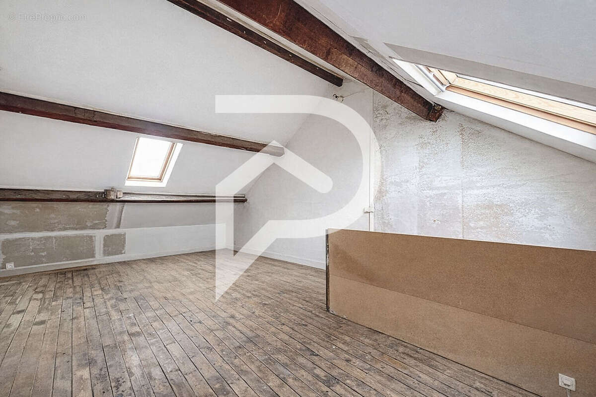 Appartement à BREZOLLES