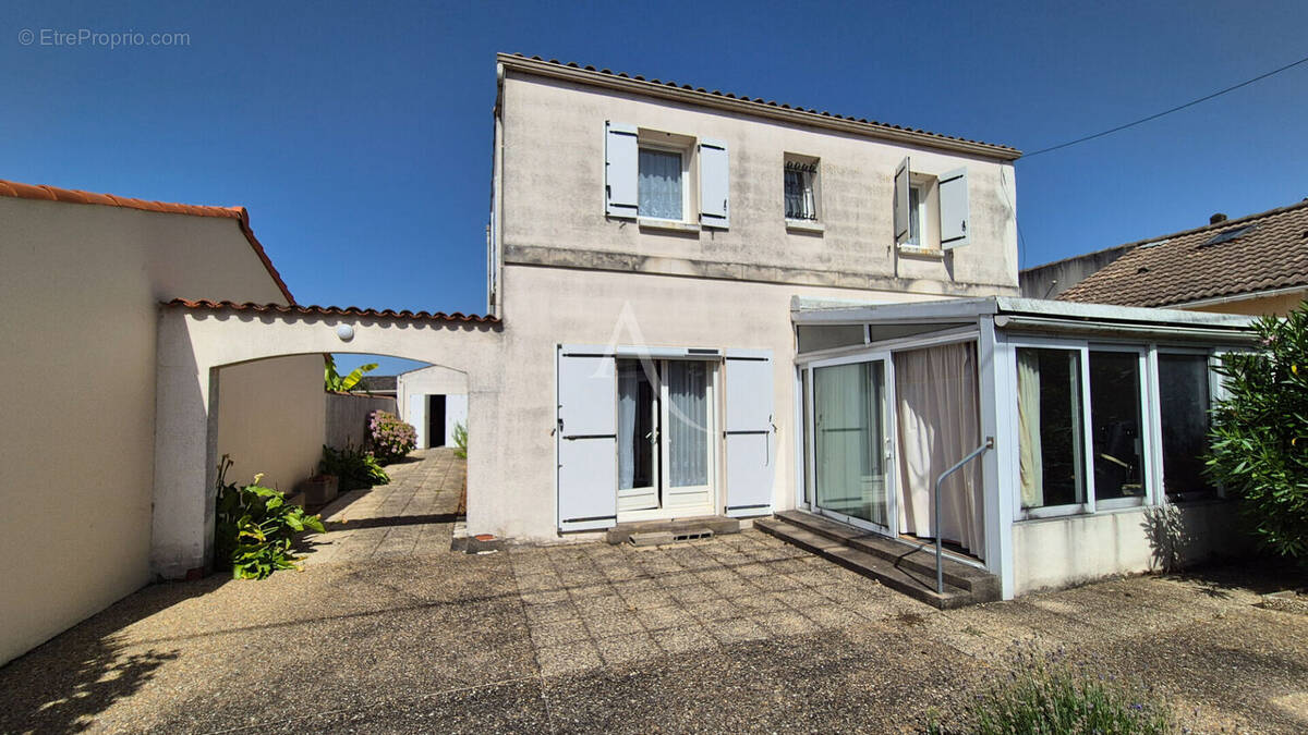 Maison à ROCHEFORT