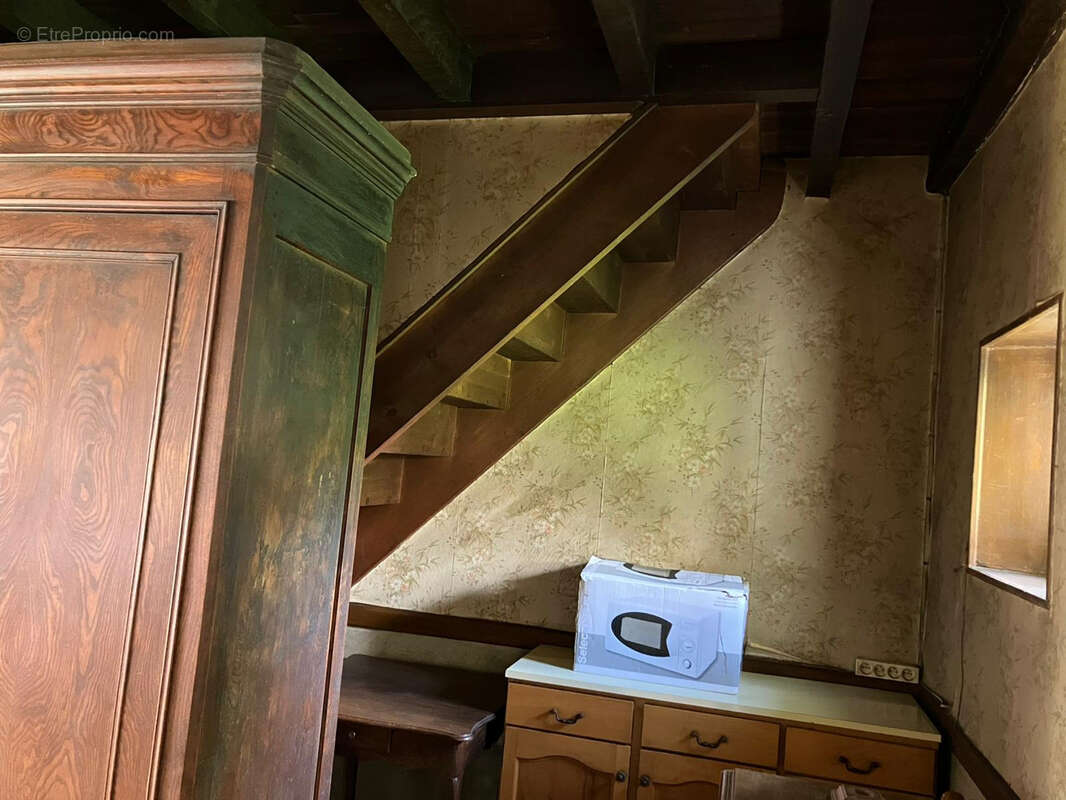 Maison à SAINT-MARCEL-EN-MARCILLAT