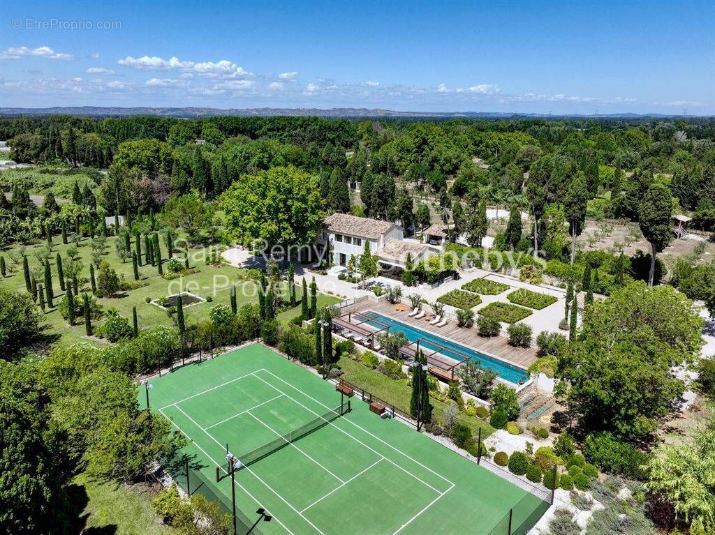 Maison à SAINT-REMY-DE-PROVENCE
