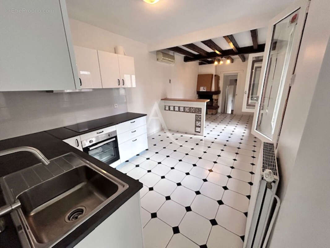 Maison à LE BOURGET