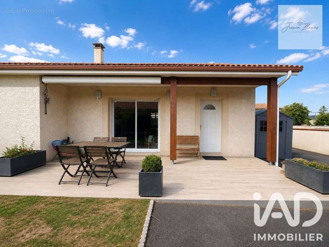 Maison 99 m² à Orleix  - photo 2