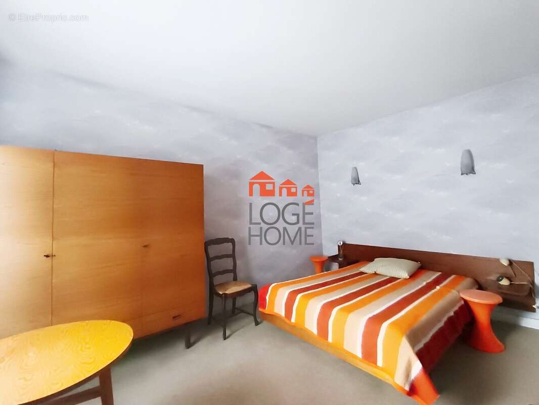 Maison à BRUAY-LA-BUISSIERE