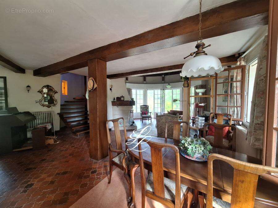 Maison à PARCE-SUR-SARTHE